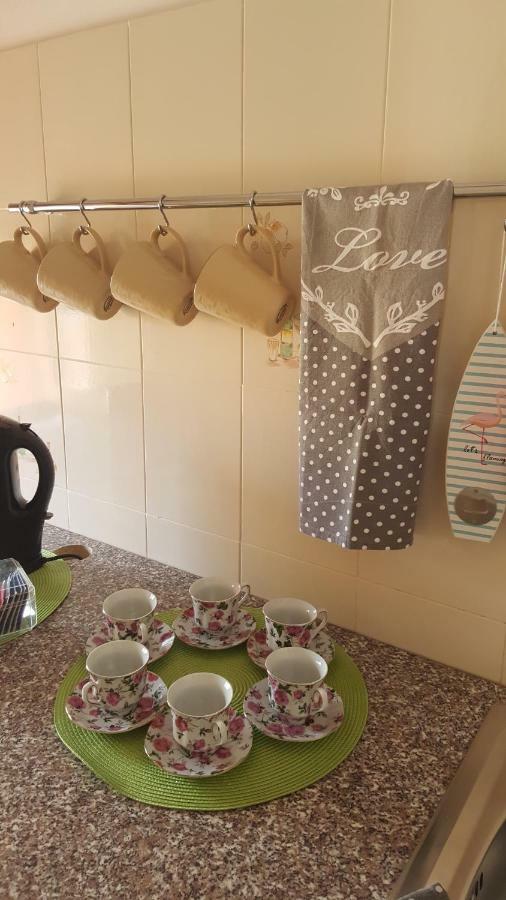 B&B Le Peonie Badesi Bagian luar foto